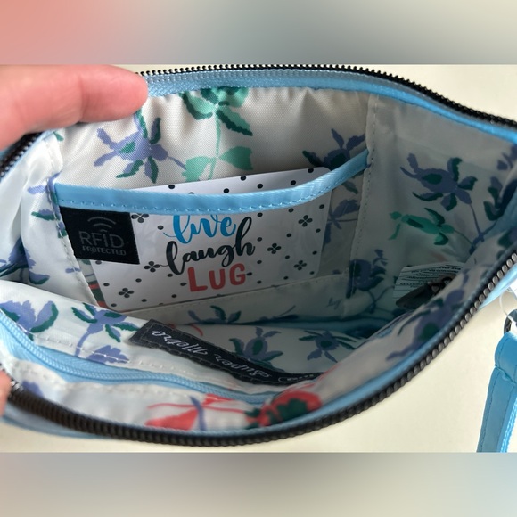 LUG SUPER METRO WRISTLET POUCH BUBBLE BLUE NWT - Picture 4 of 4